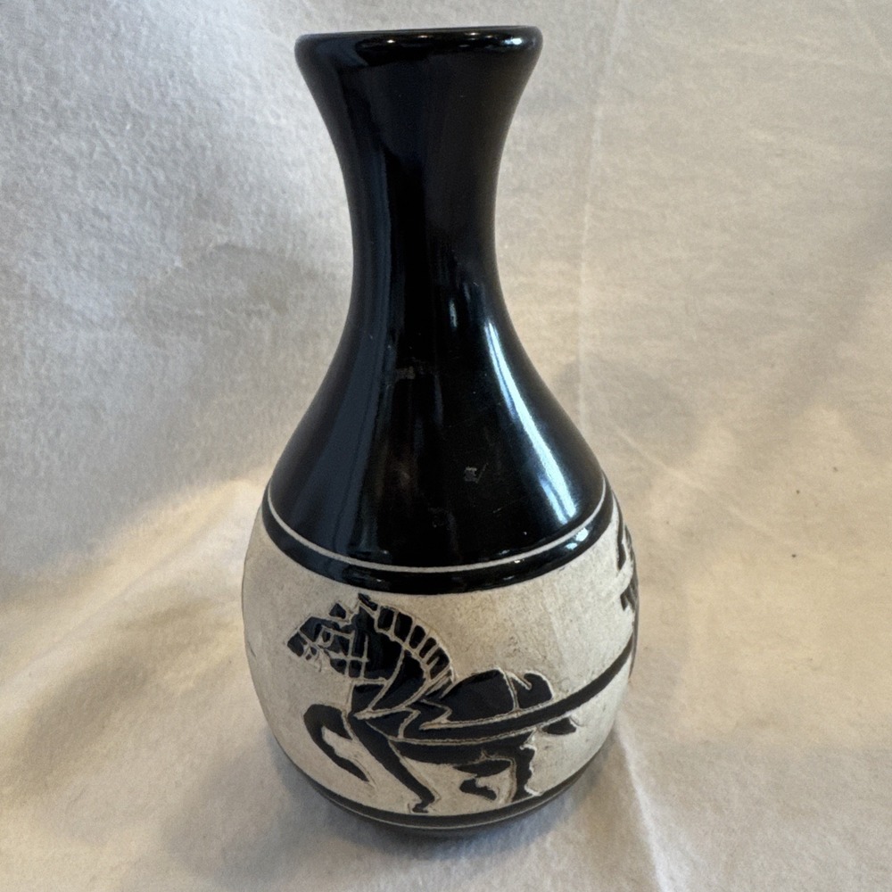 Vintage Hand Carved Greek Style Vase Black/White Sgraffito Procession Chariot 6"